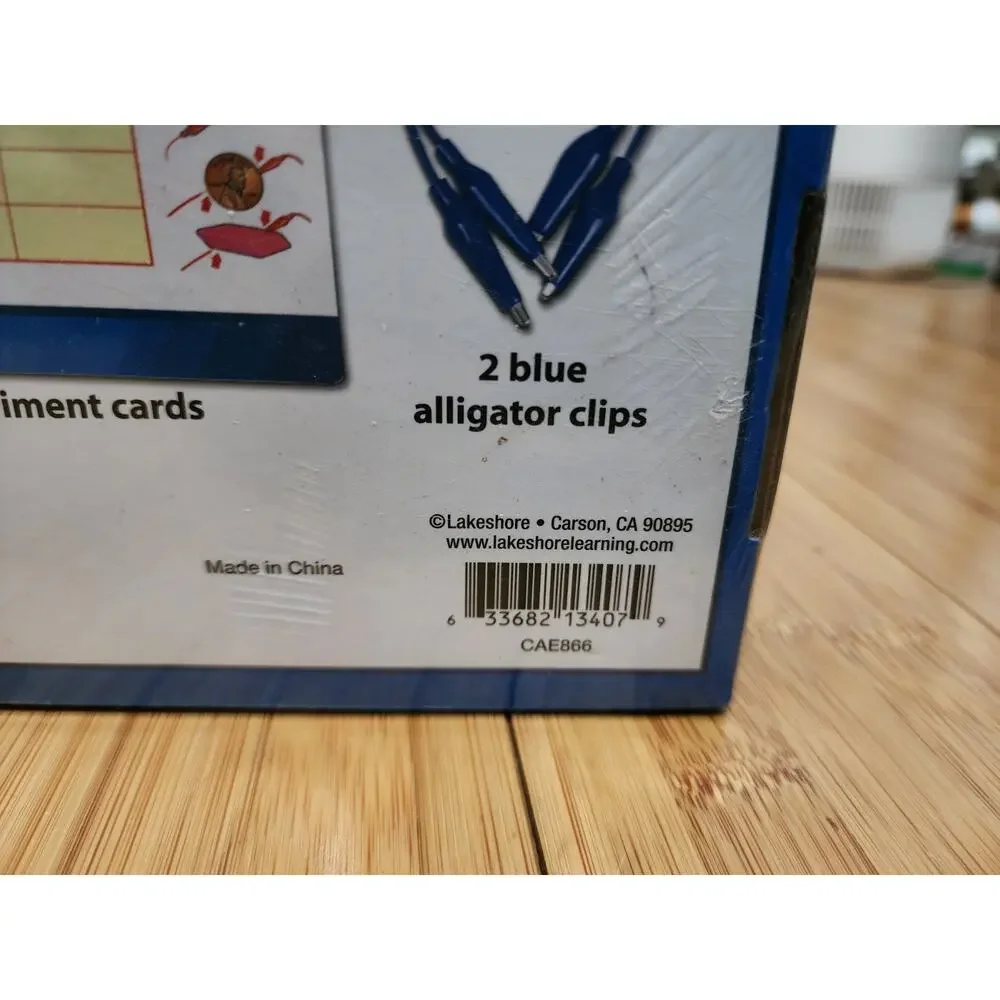 LakeShore Learning Electricity Circuits Physical Science Lab Kit STEM New SEALED